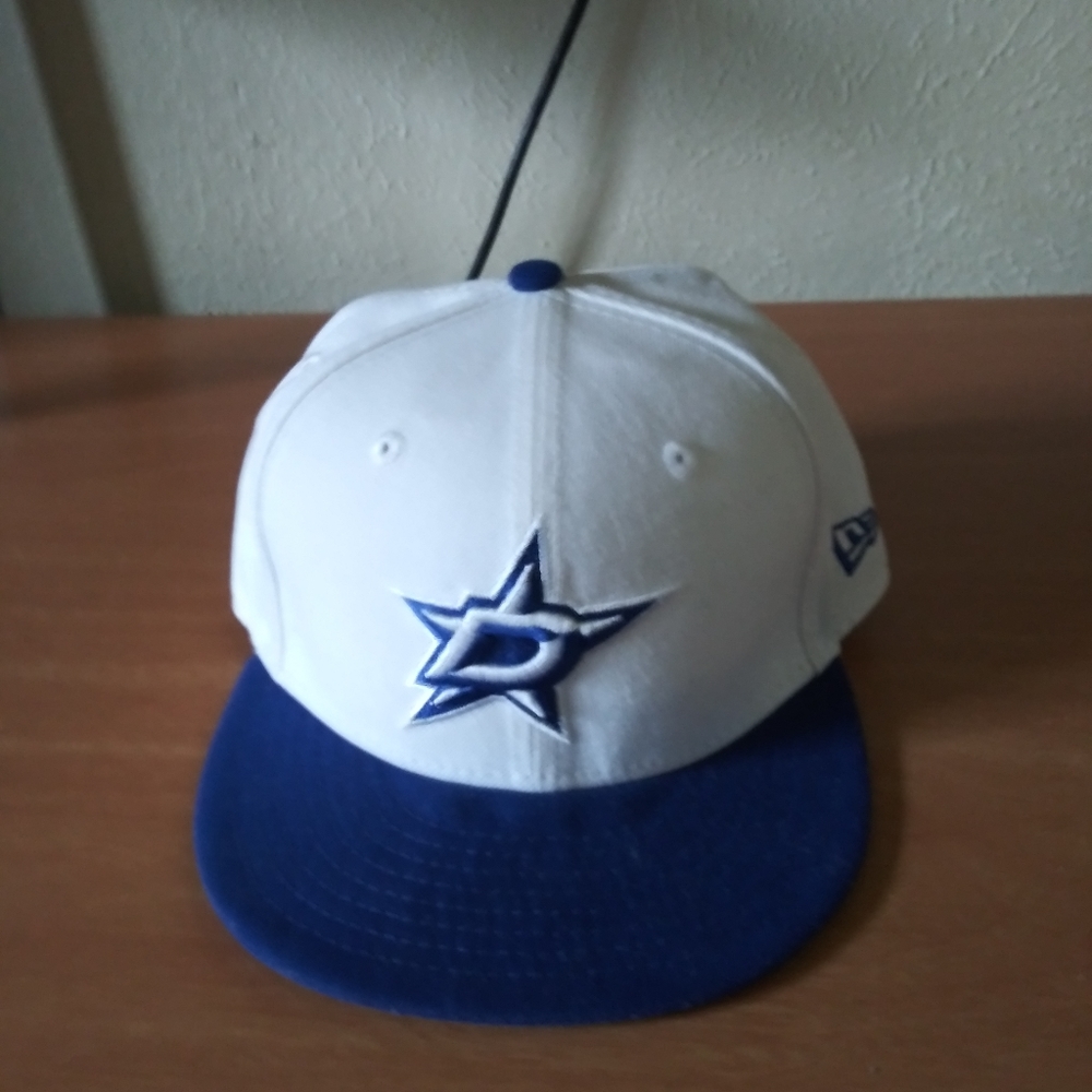 Dallas Stars New Era 59Fifty fitted hat sz. 7 1/4